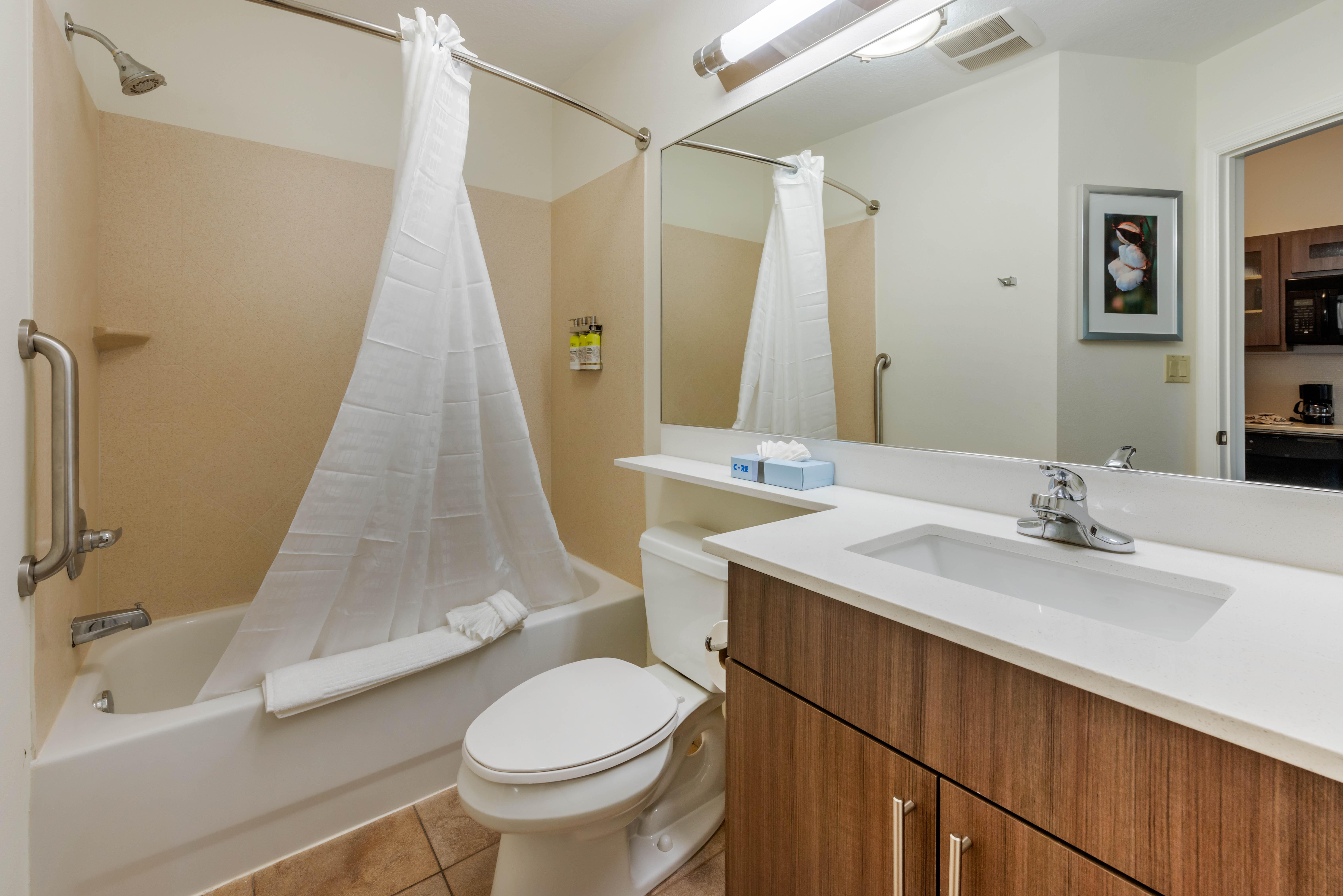 Candlewood Suites Fort Myers/Sanibel Gateway By Ihg Экстерьер фото