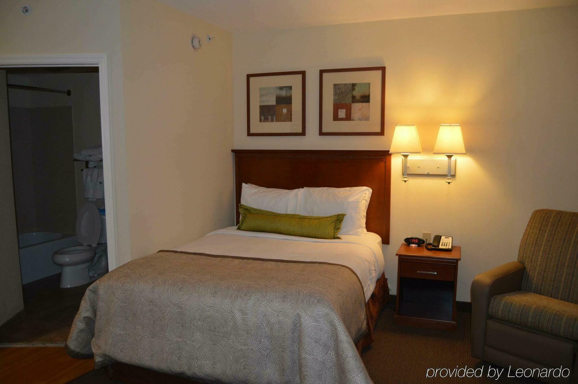 Candlewood Suites Fort Myers/Sanibel Gateway By Ihg Экстерьер фото